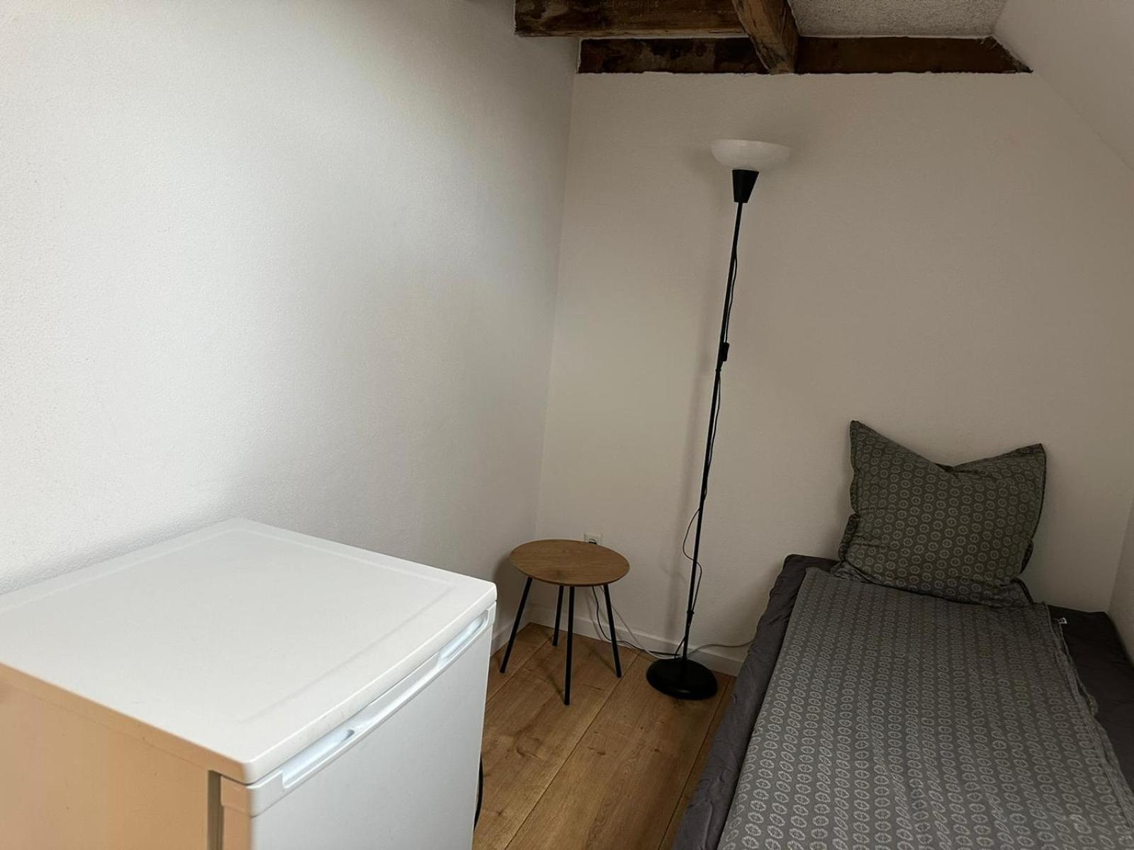Hostel Den Gamel Togstation Give Zewnętrze zdjęcie